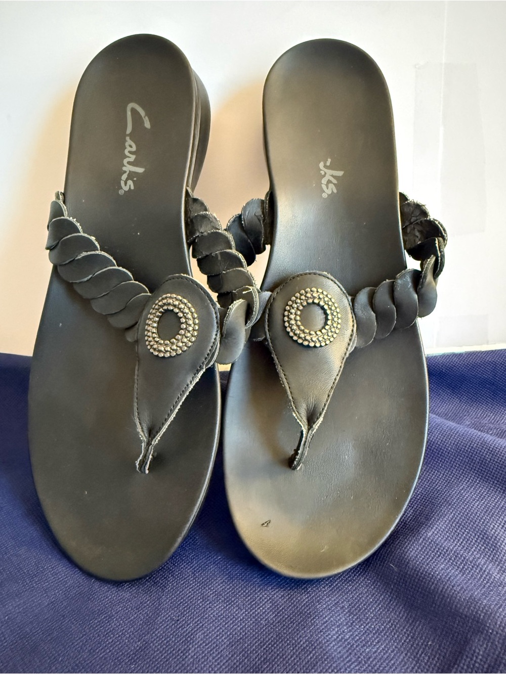 Clarks Black Leather Braided Thong Sandals Women’s Size 9M Comfort Flip Flops